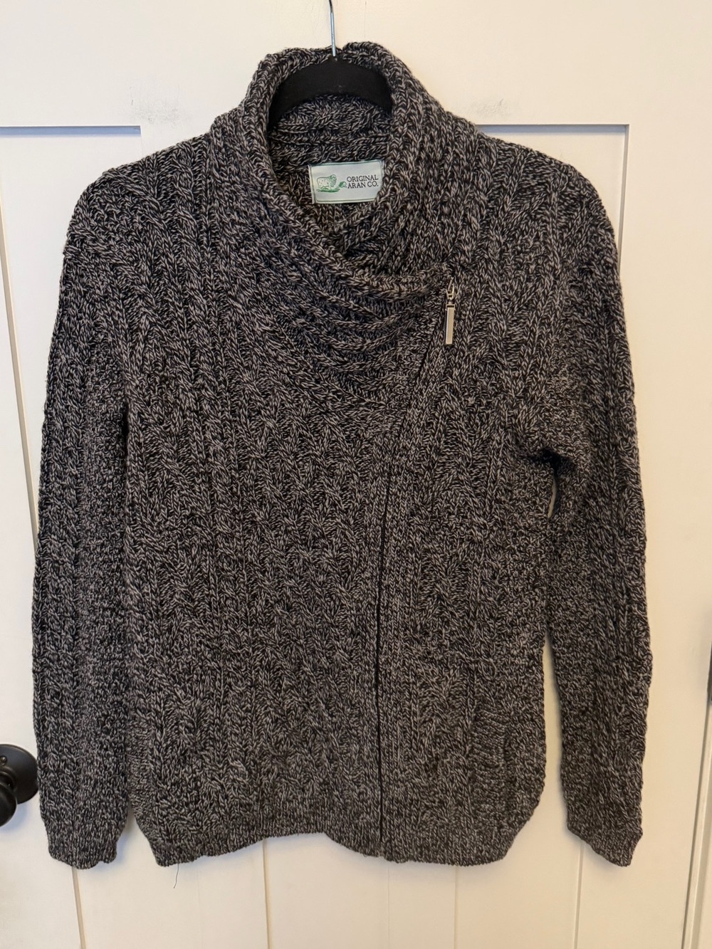 Original Aran Company 100% Merino Wool Asymmetrical Zip Cable Knit Sweater Small